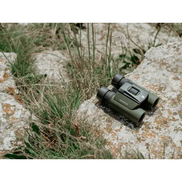 Olympus 8X25 WP II GREEN Binoculars - 