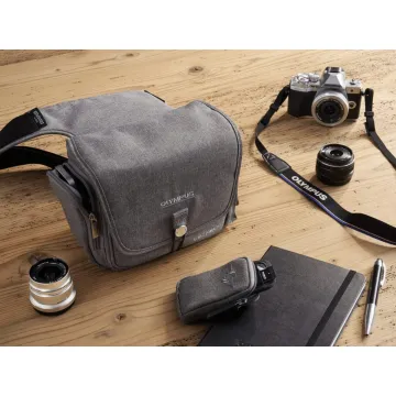 Olympus Streetomatic – Olympus Edition Slinger Bag - 