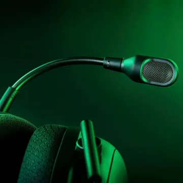 Razer BLACKSHARK V2 PRO Black - 2023 Ed. - Wireless - 70h Battery - 2.4GHz/BT - PC/PS5/Switch/Mobile - 