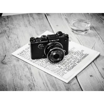 Olympus 17mm 1:1.8 II BLACK M.ZUIKO DIGITAL (EW-M1718) Lense Micro FT - 