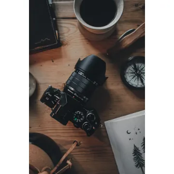 Olympus OM SYSTEM M.Zuiko PRO Digital ED 20mm 1:1.4 incl. Lens hood & Wrapping cloth - 