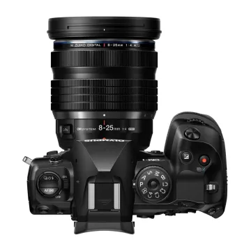 Olympus M.Zuiko Digital ED 8-25mm F4.0 PRO Lens - 