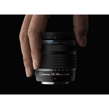 M.Zuiko Digital ED 12-45mm F4.0 PRO incl. Lens hood & Wrapping cloth / EZ-M1245PRO - OM - 