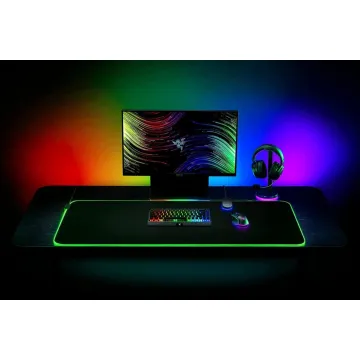 Razer GOLIATHUS CHROMA 3XL - Gaming Mousepad - RGB - Soft, Cloth Material - Balanced Control & Speed - 
