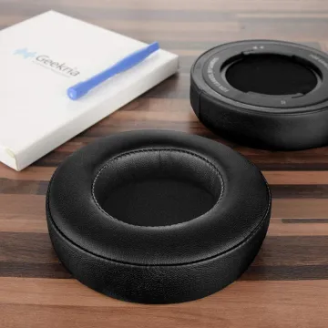 Geekria pair of Cushions for Razer Kraken Pro V2 & 7.1 V2 Gaming Headsets - 